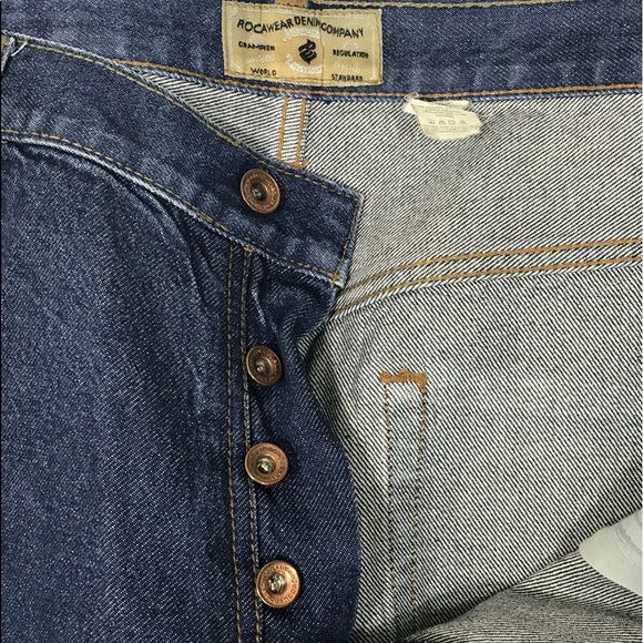 Rocawear Button Fly Jeans - Picture 3 of 5